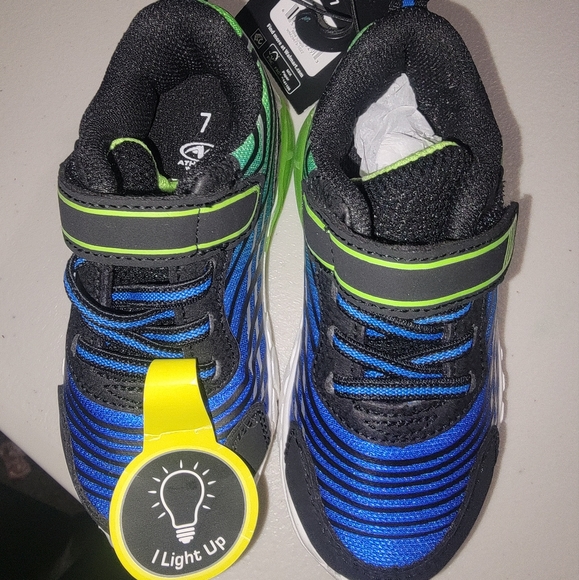 Athletic Works Boy Light Up Athletic Sneakers - Picture 7 of 7